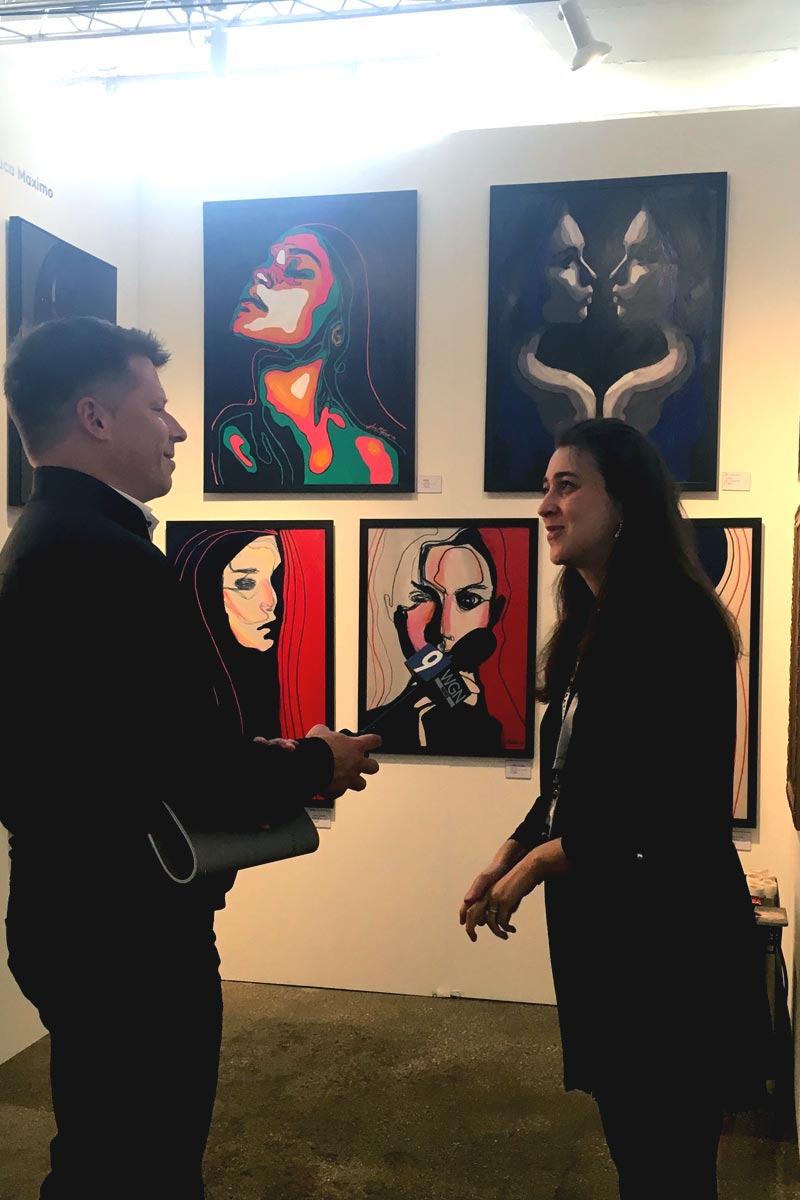 Interview with artist Juca Maximo at international art fair, featuring his award-winning expressive portraits – WGN Chicago coverage.