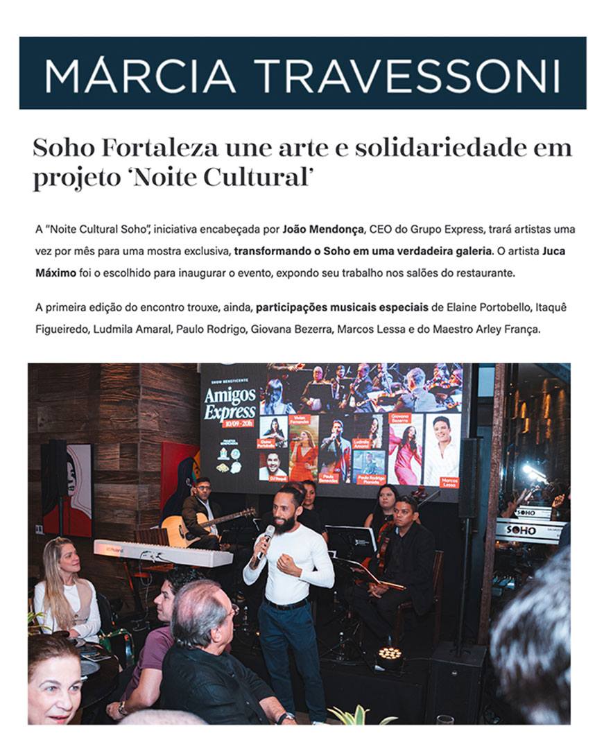 Juca Máximo speaking at cultural art event in Soho Fortaleza, contemporary artist exhibition with live music and audience during cultural night in Brazil